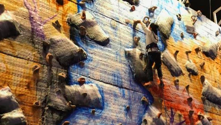 Mur d'escalade